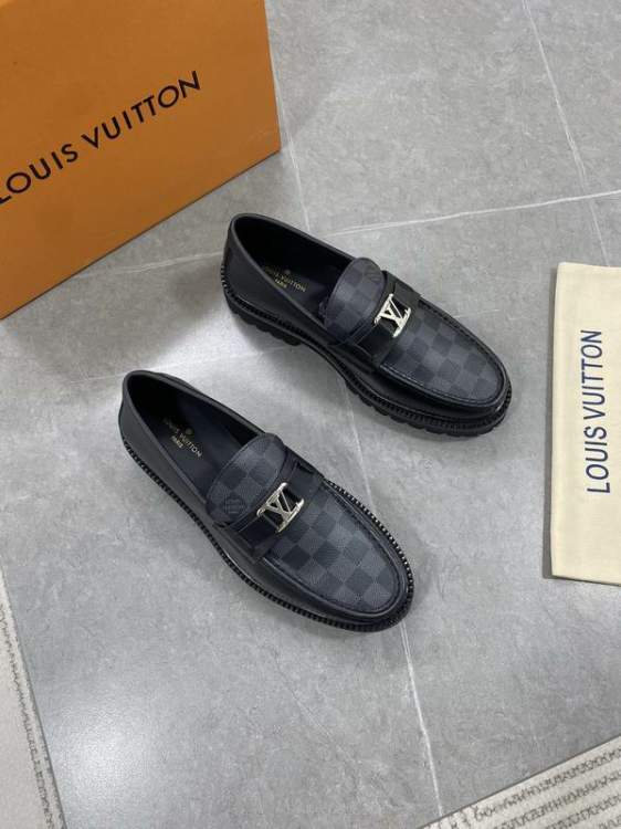 Picture of Louis Vuitton Shoes _SKULVsz38-45mnf015714067